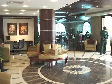 Royal Ascot Hotel Apartments Dubai